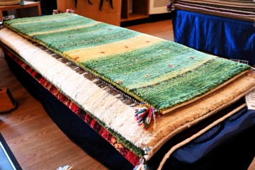 ギャッベ　ペルシャ絨毯　富山　家具　おしゃれ　ウールラグ　ラグ　無垢材家具　　富山 (12)